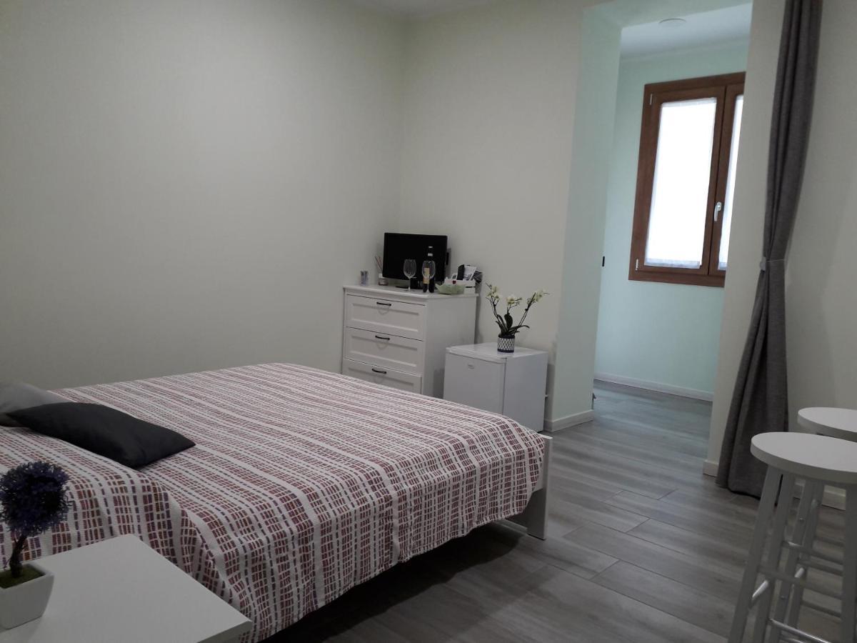 Casa Liberty Hotel Mandello del Lario Bagian luar foto